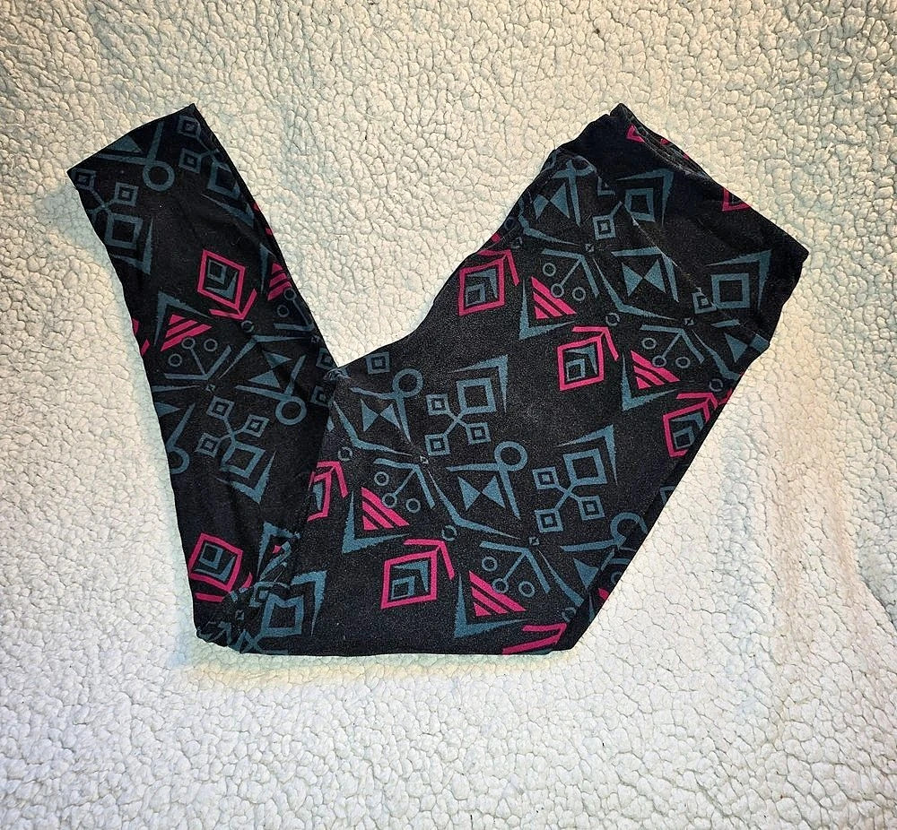 LuLaRoe Geometric Print Leggings in Black/Gray, Maroon & Green TC Tall & Curvy